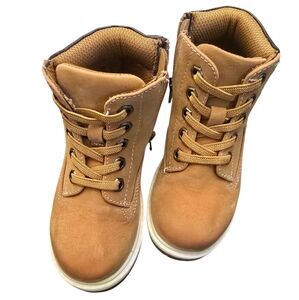 Toddler Boots size 7